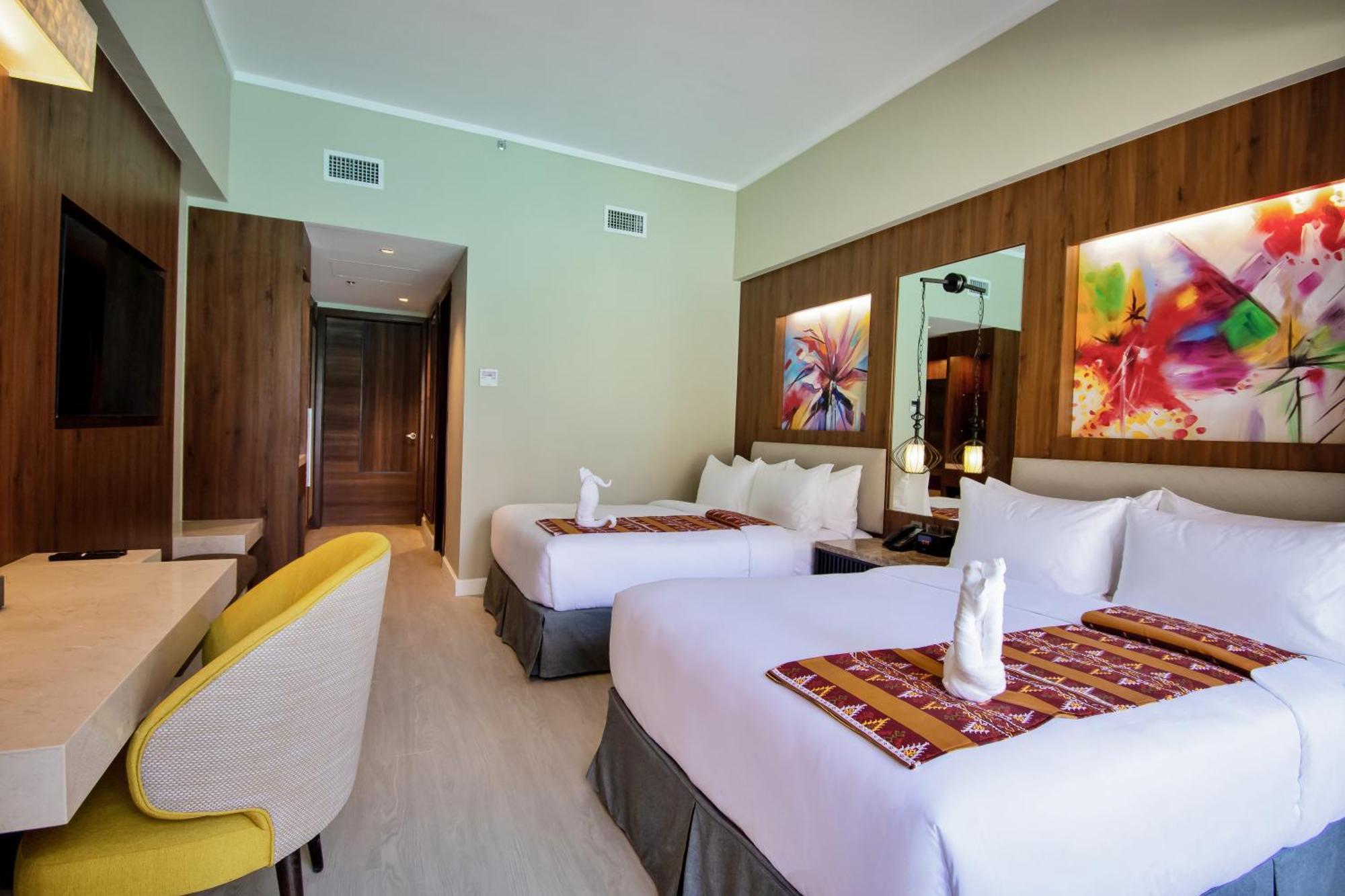 Mandarin Bay Resort And Spa Balabag  Esterno foto
