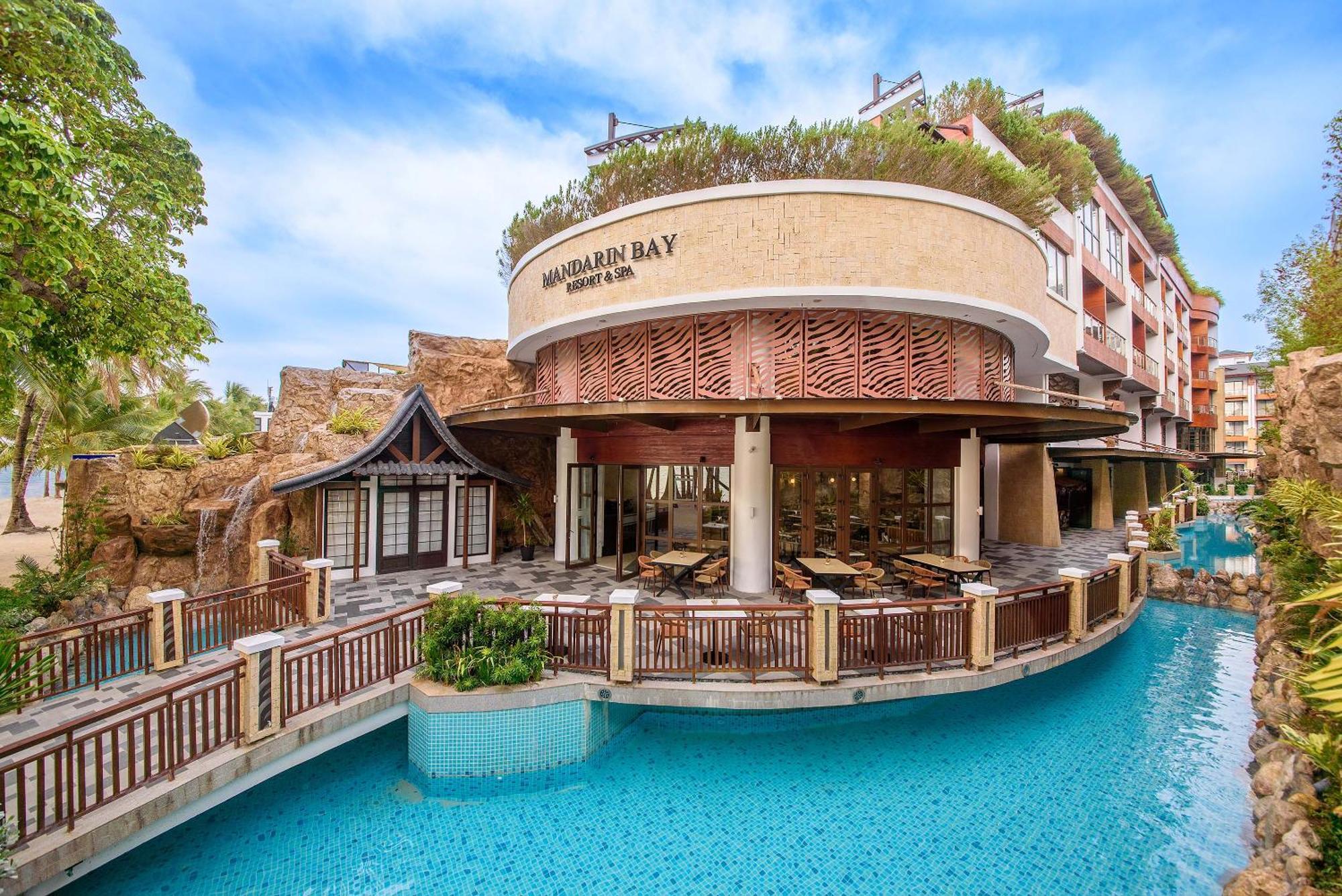 Mandarin Bay Resort And Spa Balabag  Esterno foto