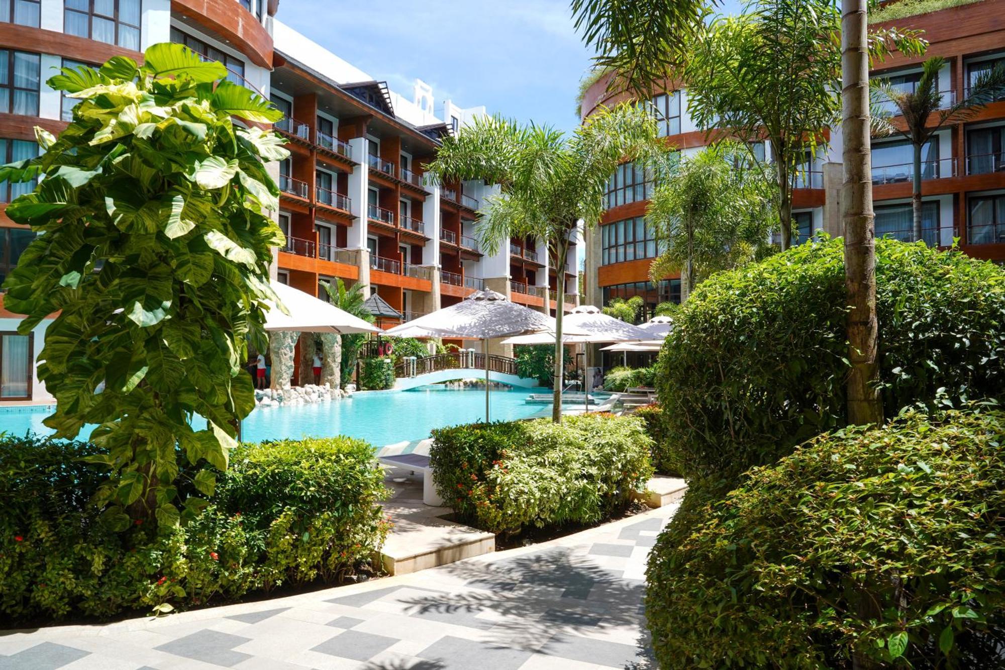 Mandarin Bay Resort And Spa Balabag  Esterno foto